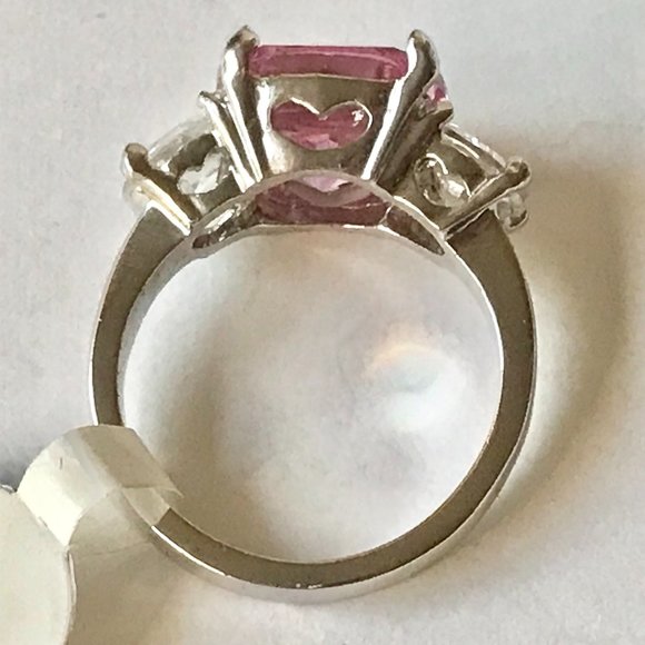 Silver Pink Cubic Zirconia Cocktail Ring Size 9 Plated Triplet Cushion Cut - Picture 8 of 12